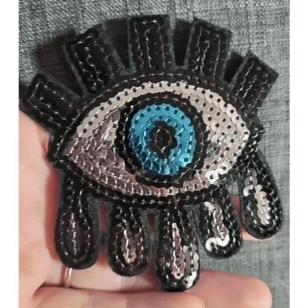 Sequin Eyeball Applique 3